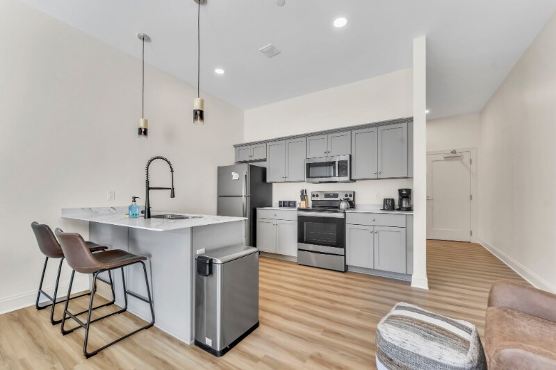 Building Photo - 888 Delaware Ave