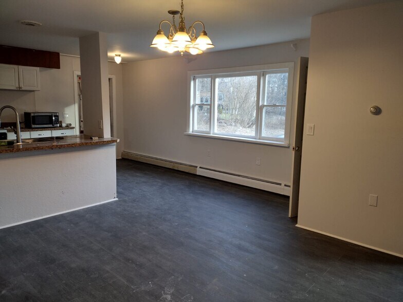 Building Photo - 106 Kersey Dr