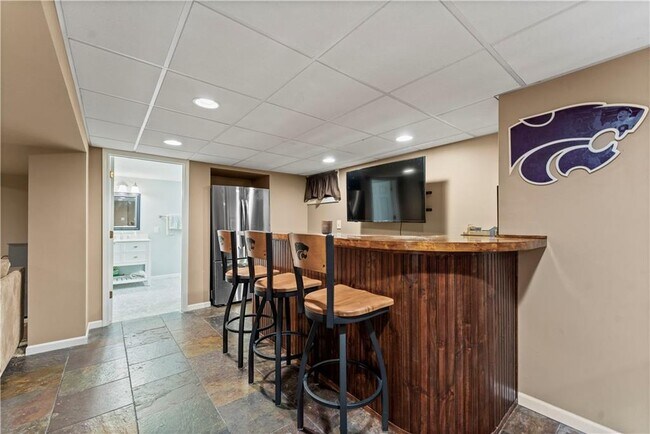 Lower level bar - 7635 W 114th Ter