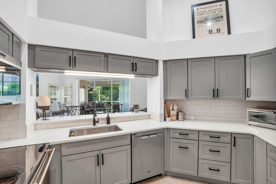 Building Photo - 2851 Mizzen Way