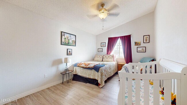 Building Photo - 3249 Emerald Point Dr