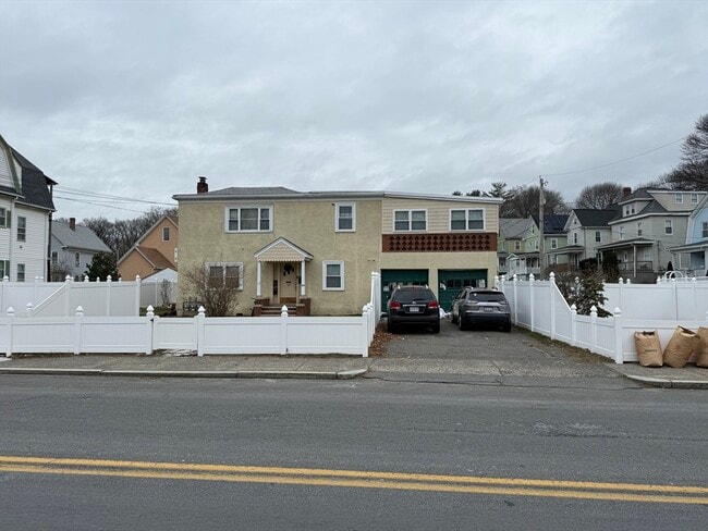 Primary Photo - 103 Essex St