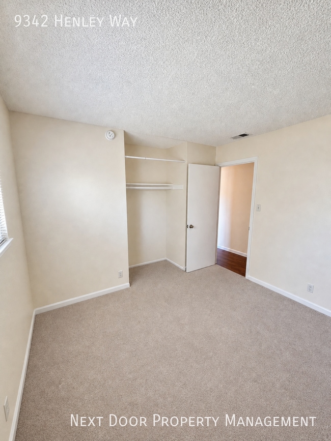 Building Photo - 9342 Henley Way