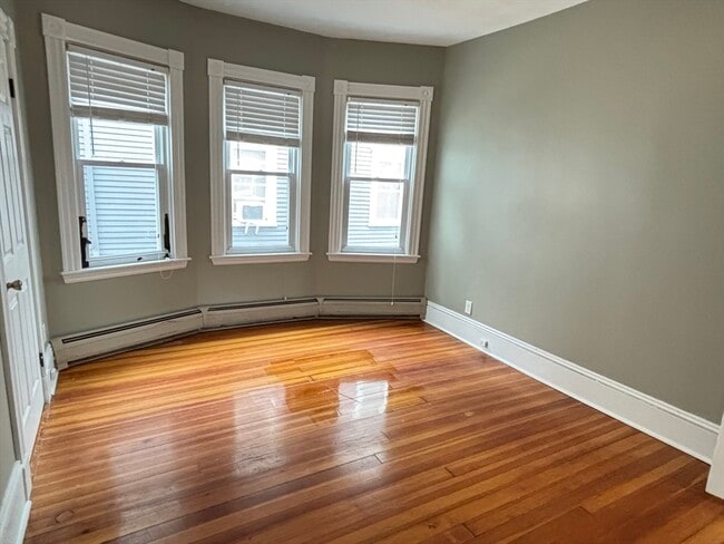 Building Photo - 179 Tremont St