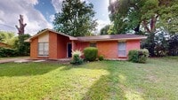 Building Photo - 3/2 Brick home in Prattville
