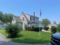 Building Photo - Great location in Milton