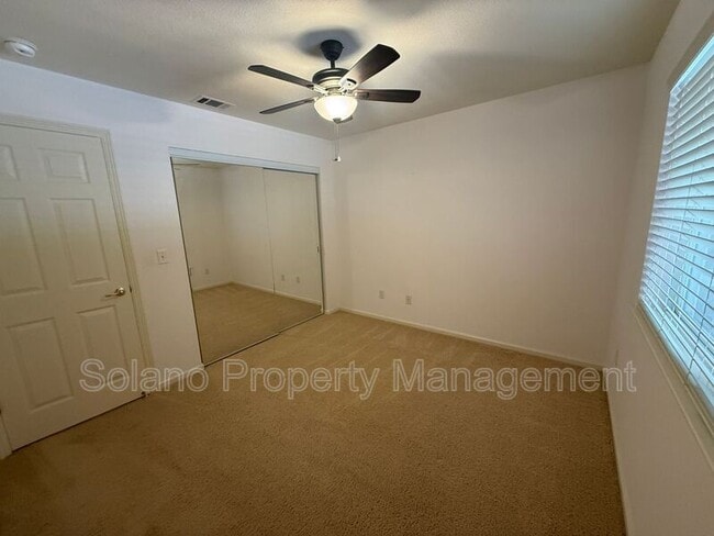 Building Photo - 661 Vintage Valley Dr
