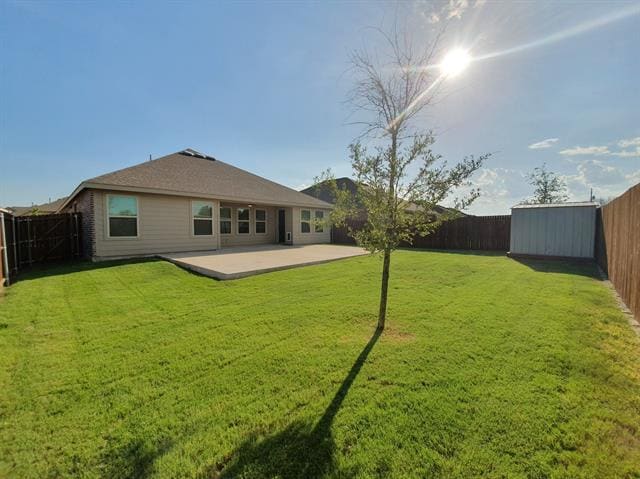 Building Photo - 822 Spruce Ln