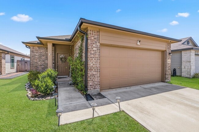 Building Photo - 14228 Sedona Rdg Dr
