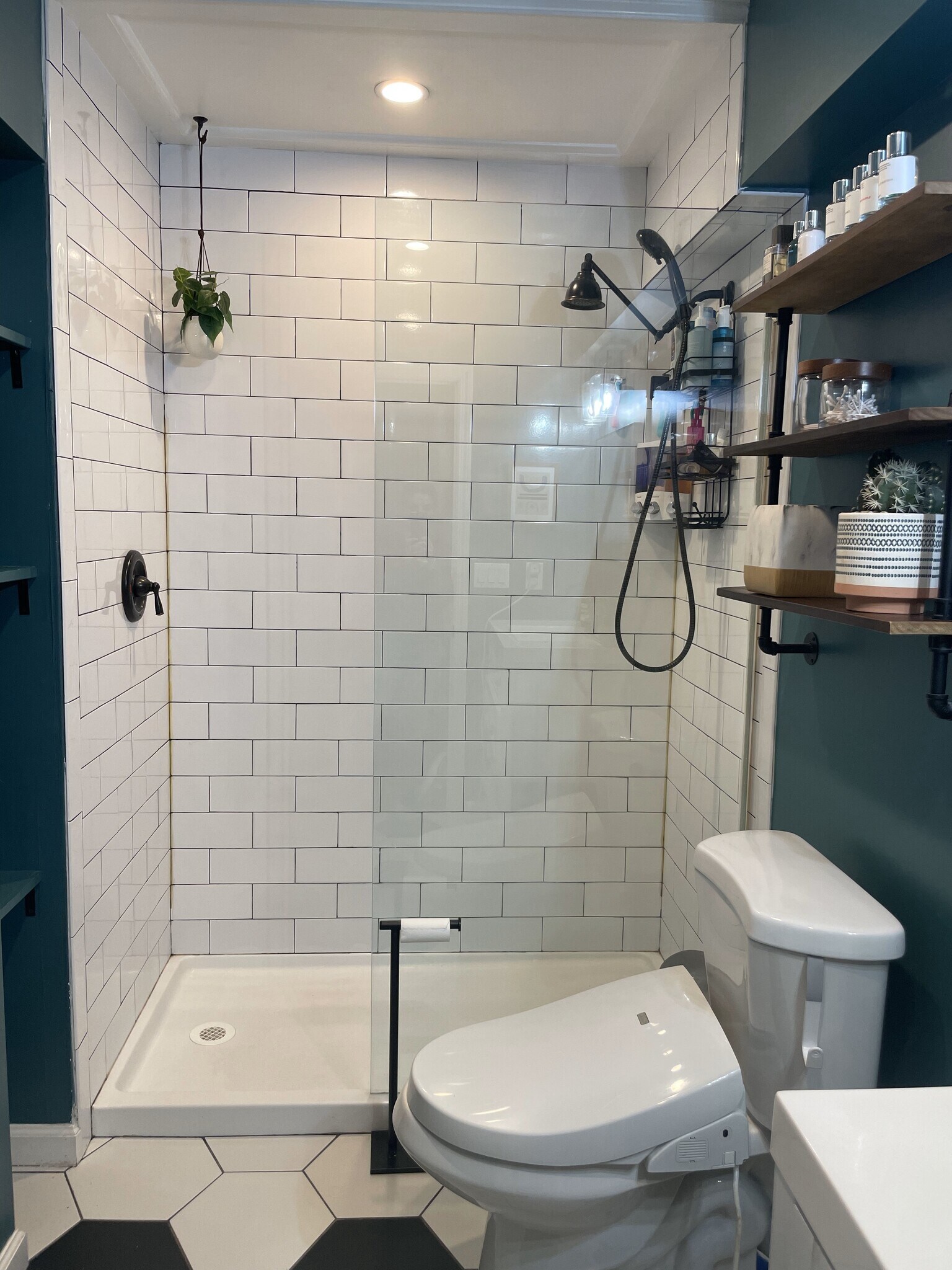 Full Bath with Walk in Shower - 6 Scotch Pine Ln