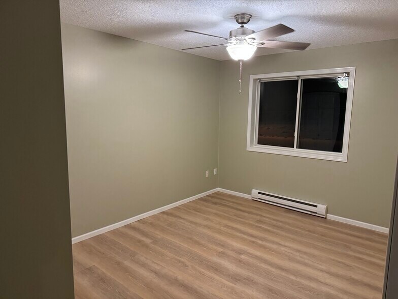 Building Photo - 615 11th Street Southwest