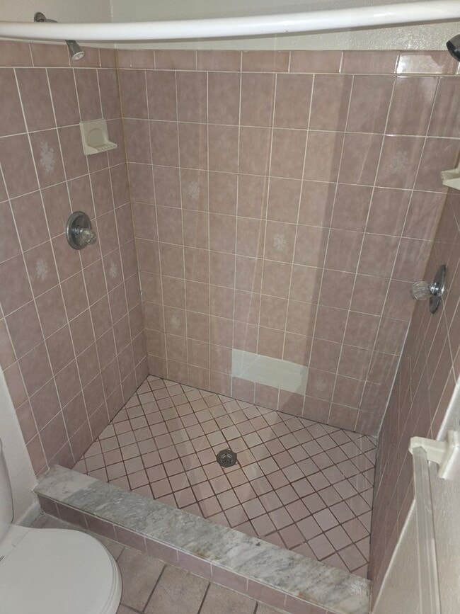 Building Photo - 3-Bedroom, 2-Bathroom Home in Spring Hill | ***(MOVE-IN SPECIAL/50% OFF 2ND MONTH)***