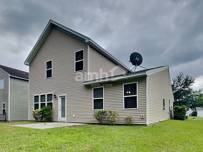 Building Photo - 160 Hamilton Grove Dr