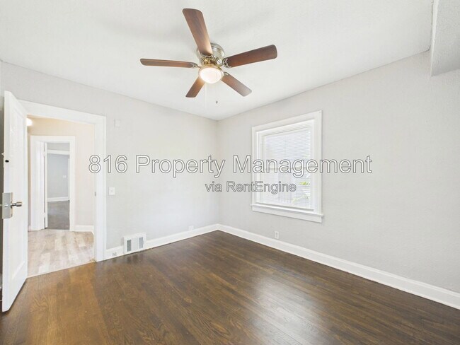 Building Photo - 5127 Olive St