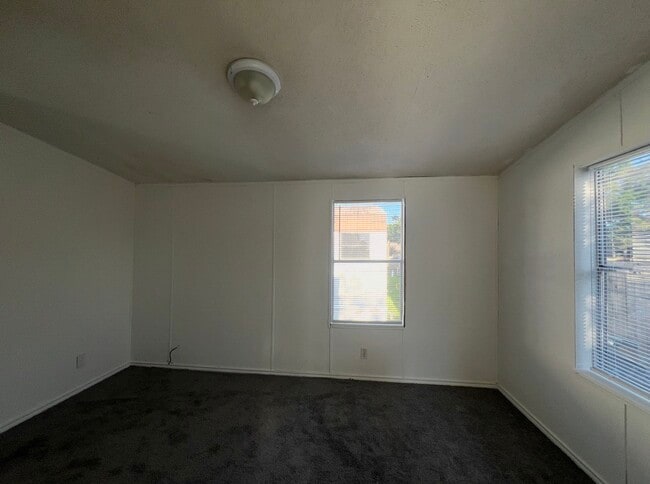 Building Photo - 1511 Jones St