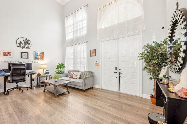 Building Photo - 5309 SW 133rd Ave