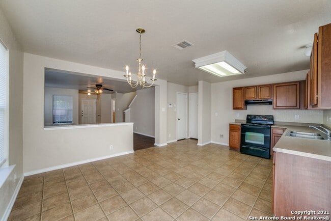 Building Photo - 26 Moondance Hill