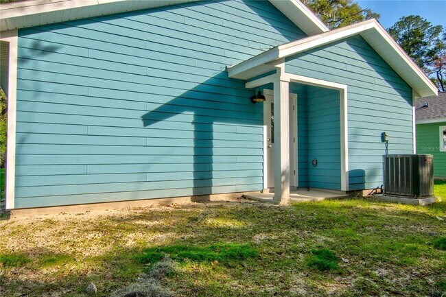 Building Photo - 15506 NW 134th Terrace