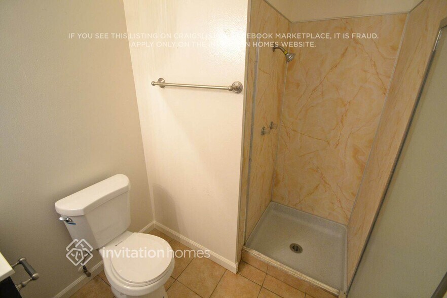 Building Photo - 6837 9th Ave