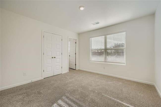 Building Photo - 6217 Honeybell Aly