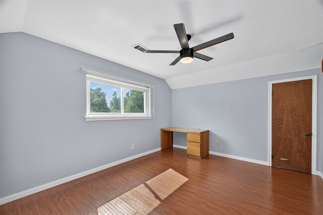 Building Photo - 9123 Langdon Ln