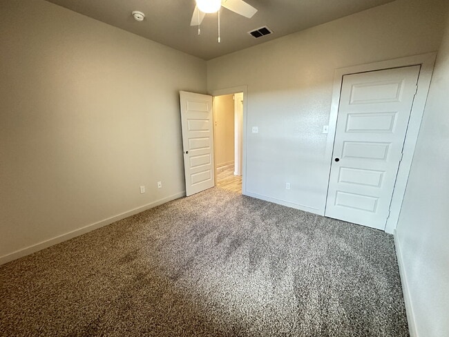 Building Photo - Brand new townhomes in Frenship East!