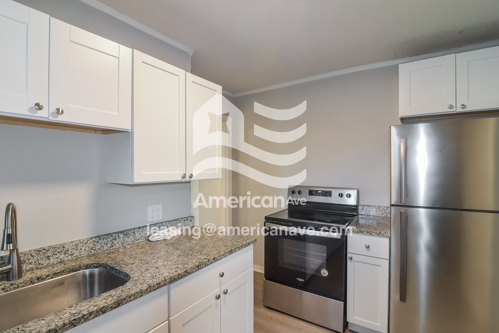 Building Photo - 211 Bradley Dr