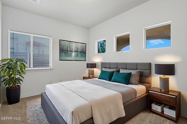 Building Photo - 14373 Tobe Davis Dr