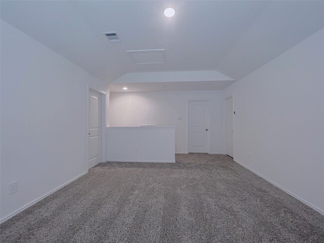Building Photo - 14732 Hazel Br Dr