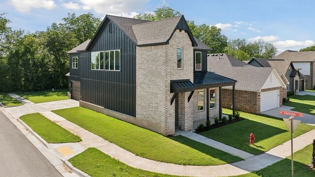 Building Photo - Welcome to this stunning new build in the desirable gated community of Broken Arrow, OK!