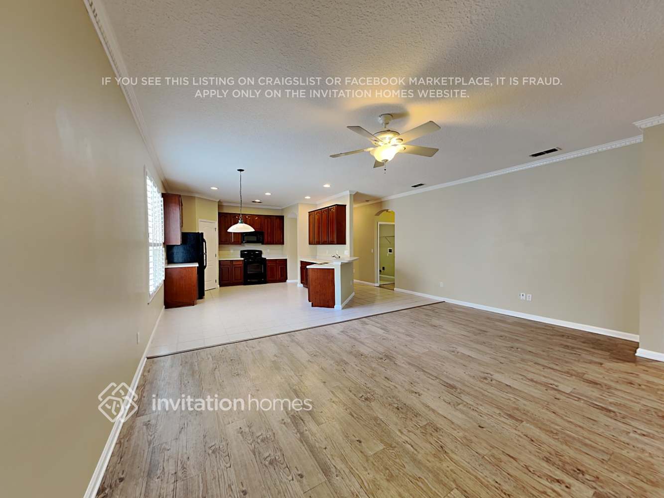 Building Photo - 384 Misty Oaks Run