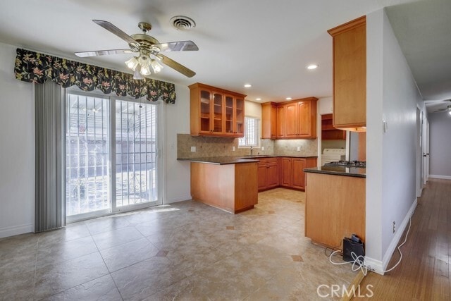 Building Photo - 10321 Courtright Rd