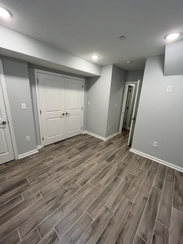 Building Photo - 4107 W Girard Ave