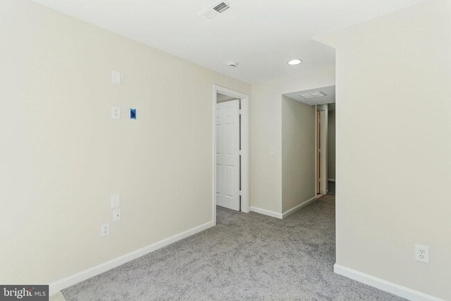 Building Photo - 505 Knollwood Ct