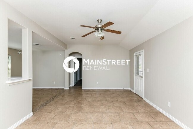 Building Photo - 3 Bedroom Pet-Friendly Home in Fort Worth,...