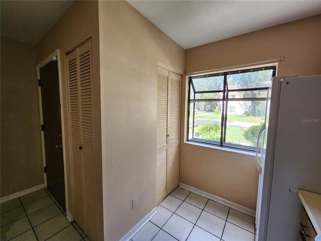 Building Photo - 6161 SW 8th Ln