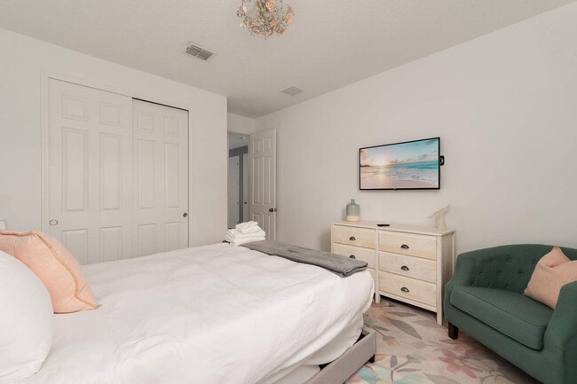 Building Photo - 8907 Caroline Bay Ct