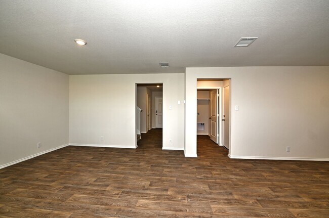Building Photo - 13507 Hummel Lp