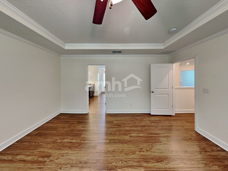 Building Photo - 3025 Eagle Bluff Way