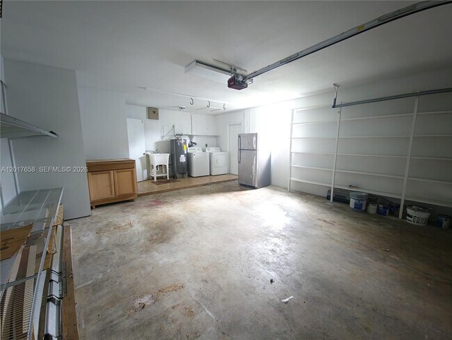 Building Photo - 4900 Cleveland St