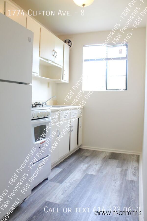 Building Photo - 1774 Clifton Ave