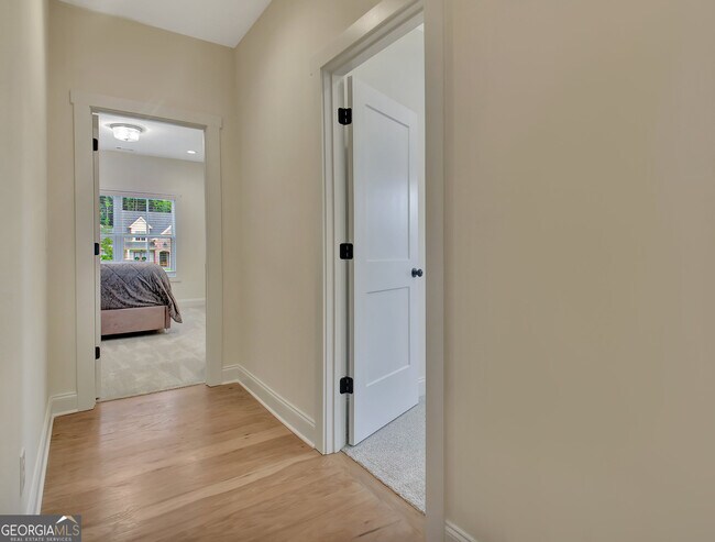 Building Photo - 255 Cicely Wy
