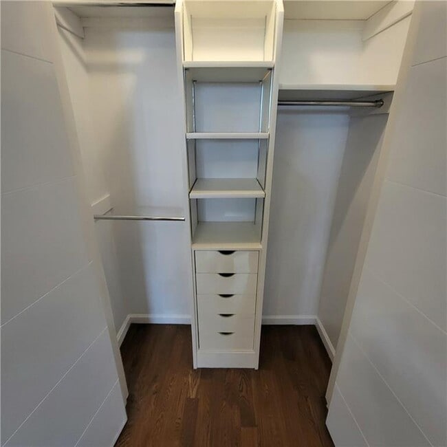 Building Photo - 3005 Avenue M