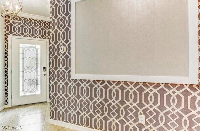 Building Photo - 9192 Glenforest Dr