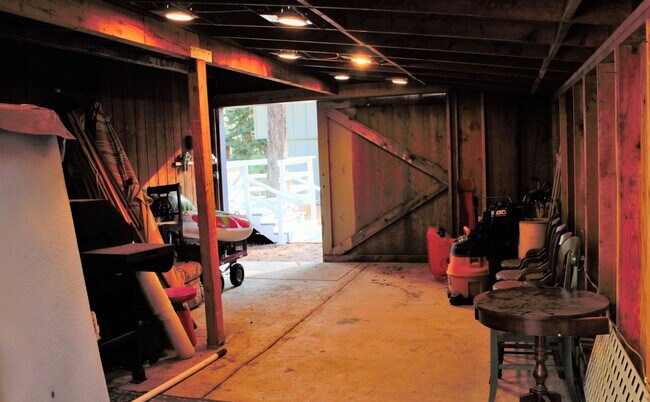 Building Photo - Incline Village Family Home Rental with Pr...