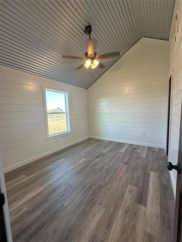 Building Photo - 122 Hcr 4105