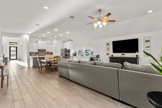 Building Photo - 2604 Sueno Pt