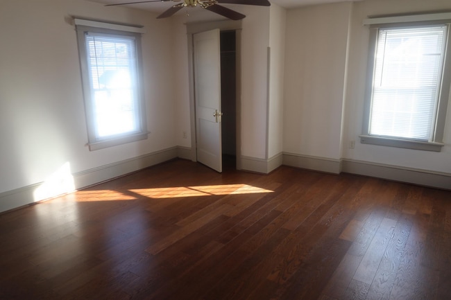 Building Photo - 11026 Roessner Ave