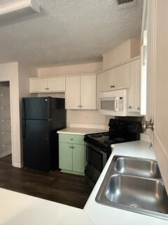 Building Photo - 1226 Kendal Ct