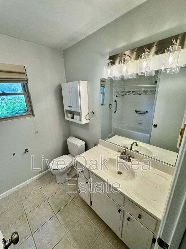 Building Photo - 4345 Temple Ct